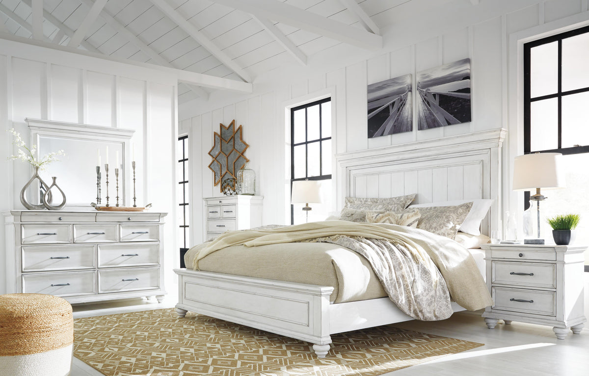 Kanwyn King Panel Bed