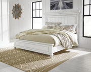 Kanwyn Queen Panel Bed