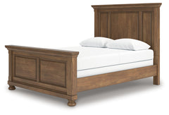 Vandenmore Queen Panel Bed