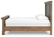 Vandenmore Queen Panel Bed