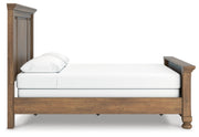 Vandenmore Queen Panel Bed