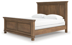 Vandenmore California King Panel Bed