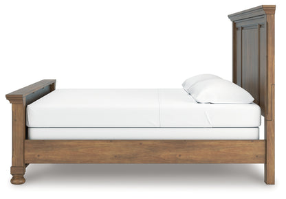 Vandenmore King Panel Bed