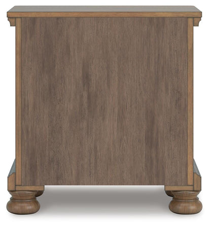 Feddinger Queen Panel Bed with Mirrored Dresser, Chest and Nightstand