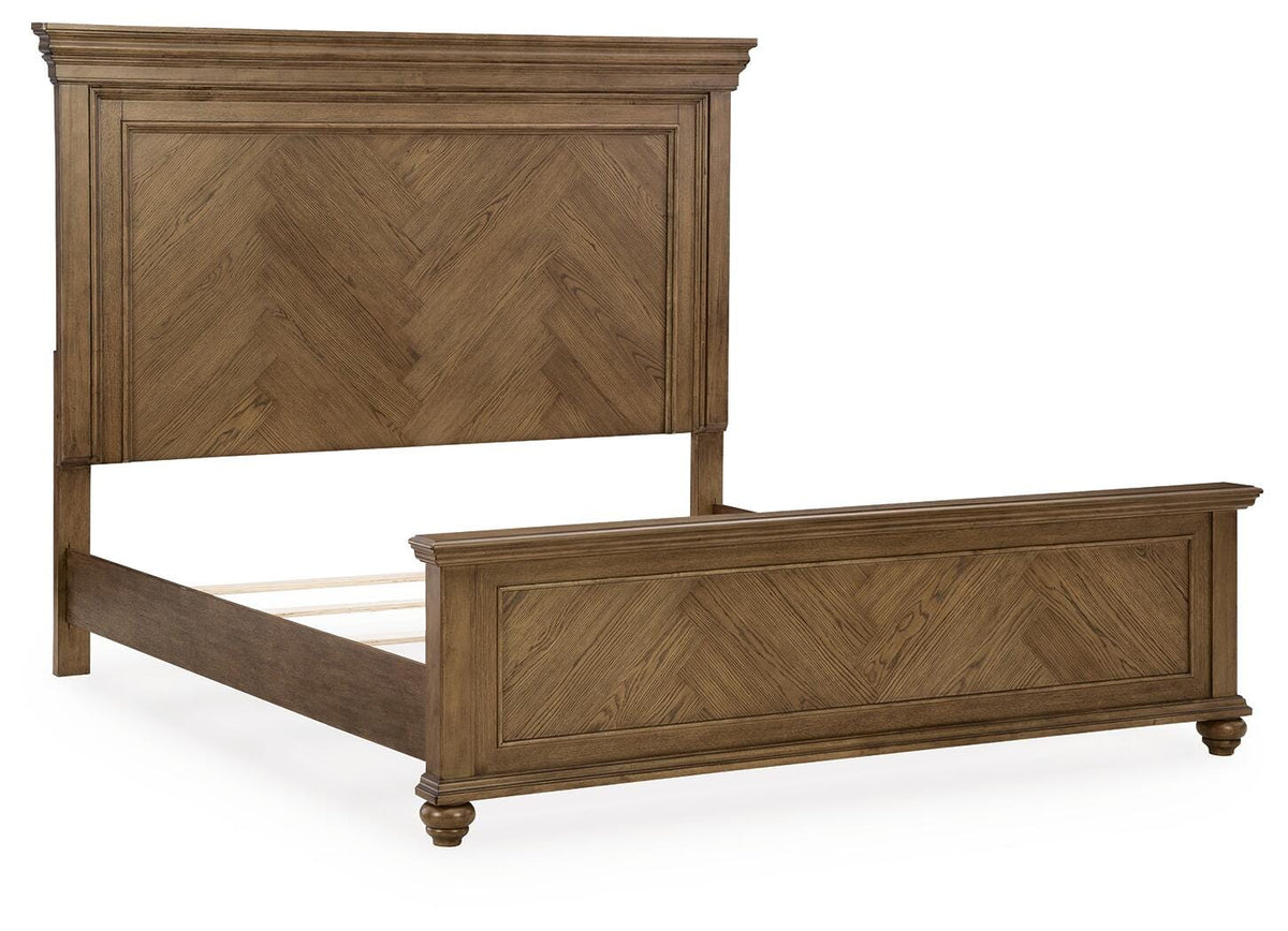 Waynely King Panel Bed