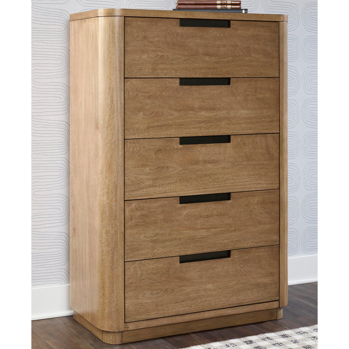 Cladian Chest of Drawers
