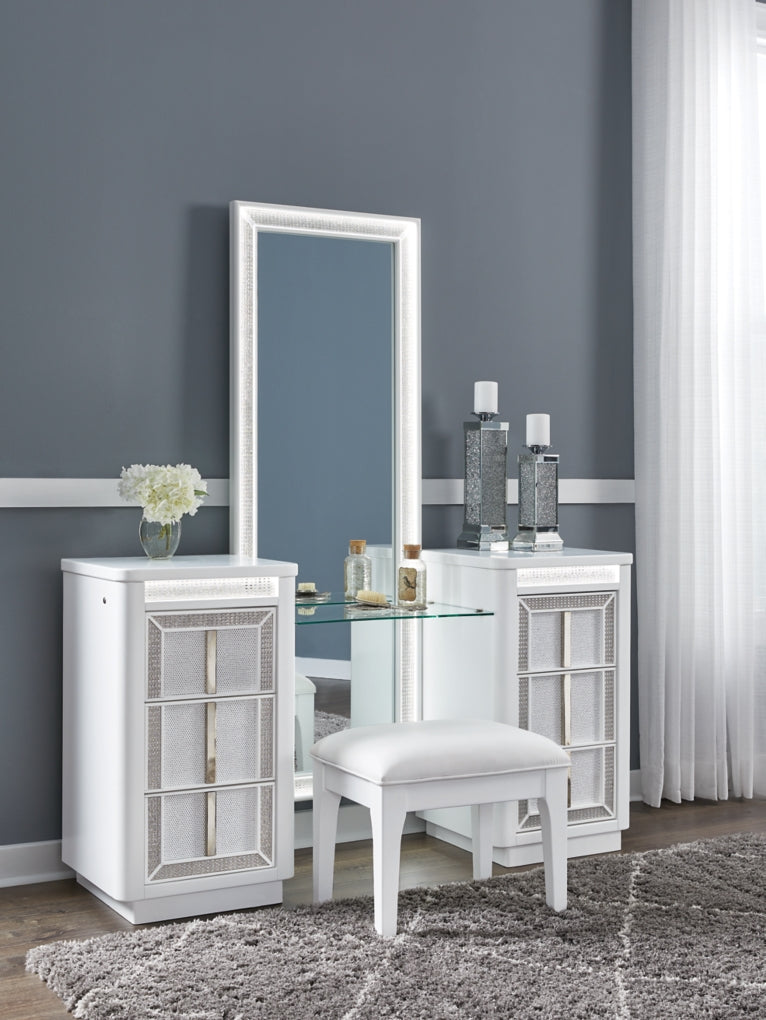 Chalanna Vanity Mirror