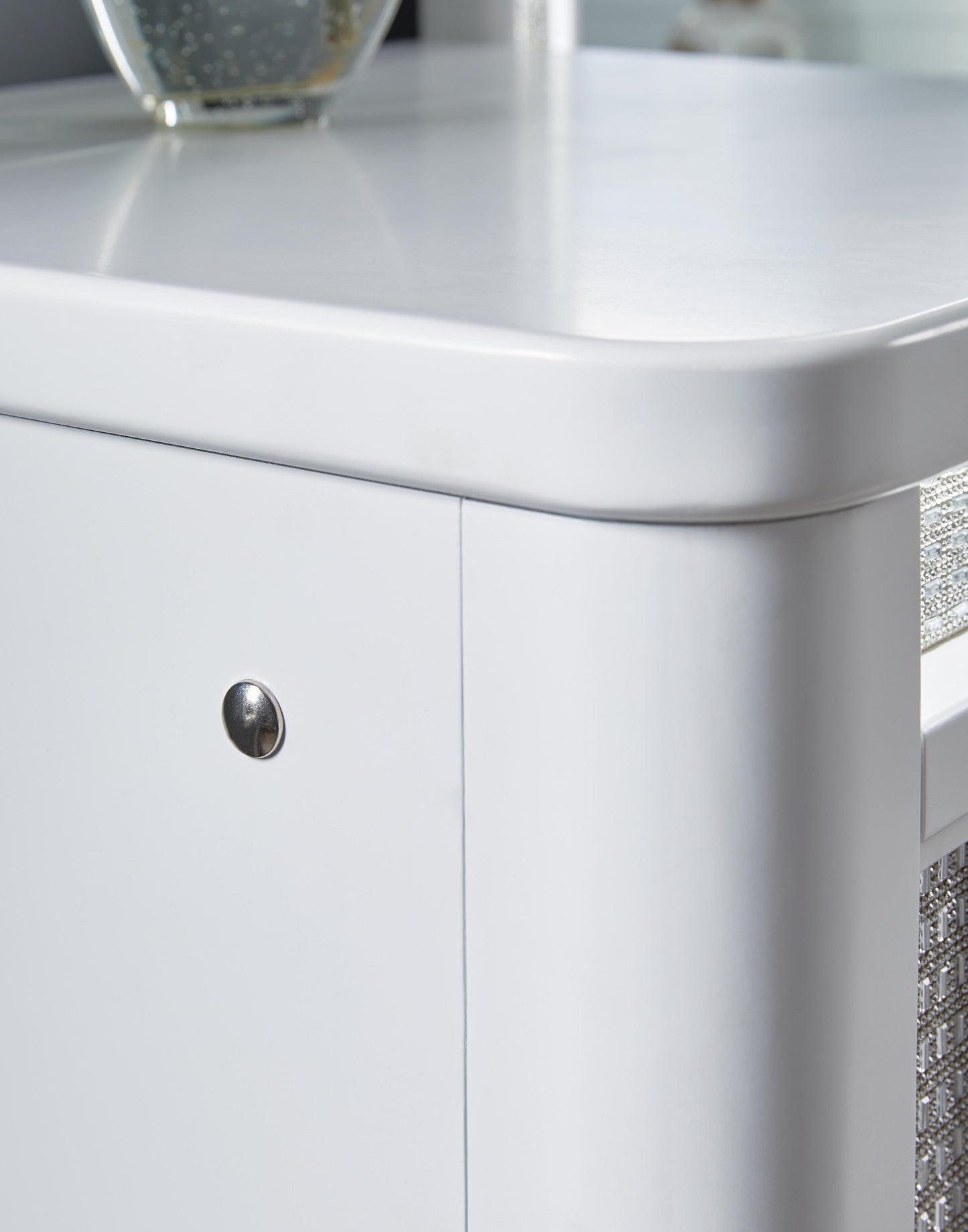 Chalanna Vanity with Mirror