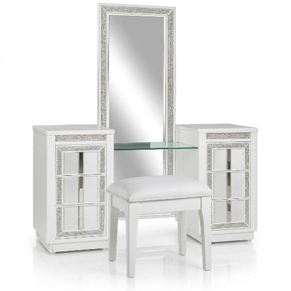 Chalanna Vanity Set