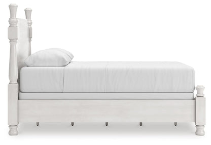 Rowlenstown Queen Poster Bed, Dresser and Mirror
