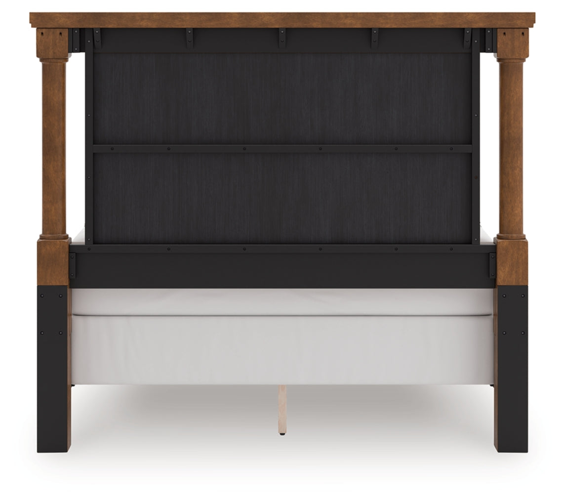 Chadworth Queen Poster Bed