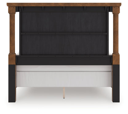 Chadworth Queen Poster Bed