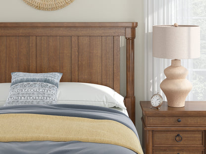 Chadworth Queen Poster Bed