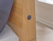 Sherbana Queen Panel Bed
