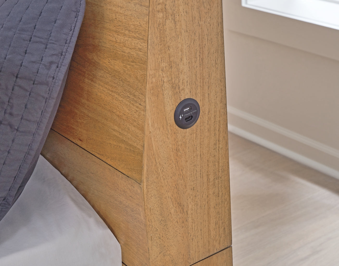 Sherbana King Panel Bed