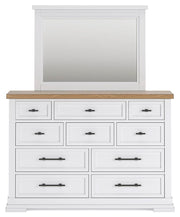 Ashbryn Queen Panel 4PC Storage Bedroom Set