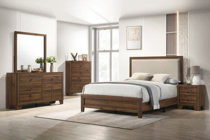 Millie Upholsteredolstery One Box Br.Cherry