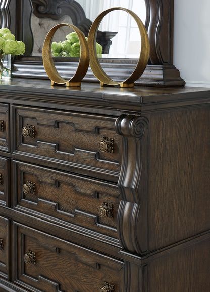 Maylee 4PC Queen Bedroom Set with Chest