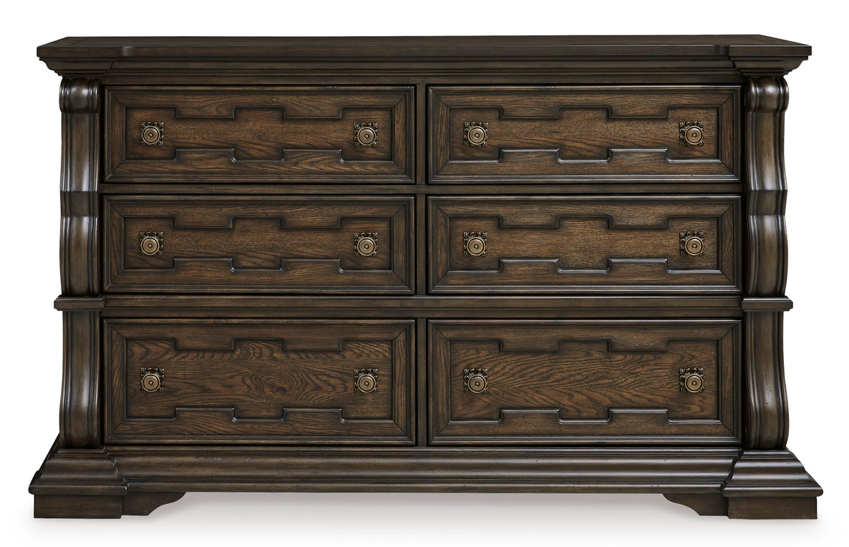 Maylee 4PC Queen Bedroom Set with Chest