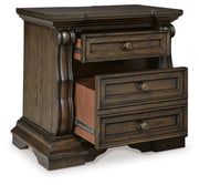 Maylee 4PC Queen Bedroom Set