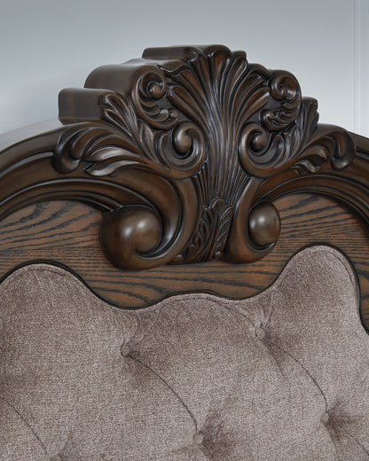 Maylee Queen Upholstered Bed