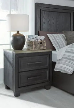 Foyland Nighstand