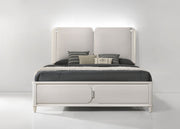 Cama tapizada Laveda de 91" de largo con luz LED