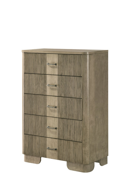 Lakkari 5 - Drawer Rectangular Chest with Metal Knob