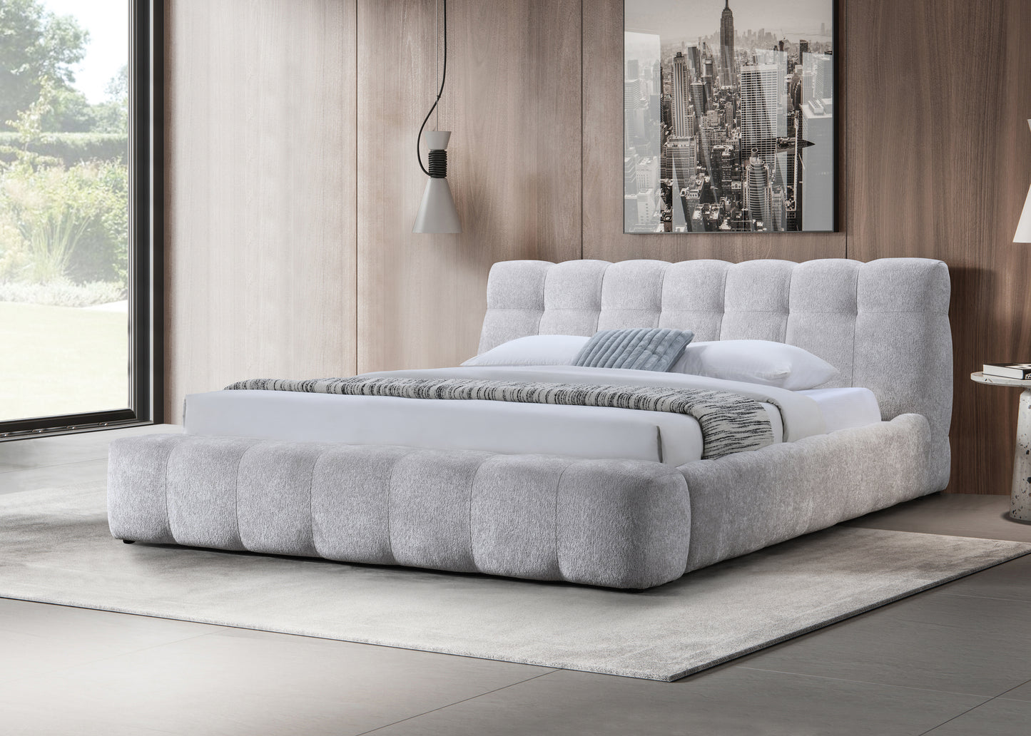 Hannah Chenille Upholstered Queen Bed with Buttonless Tufted Details