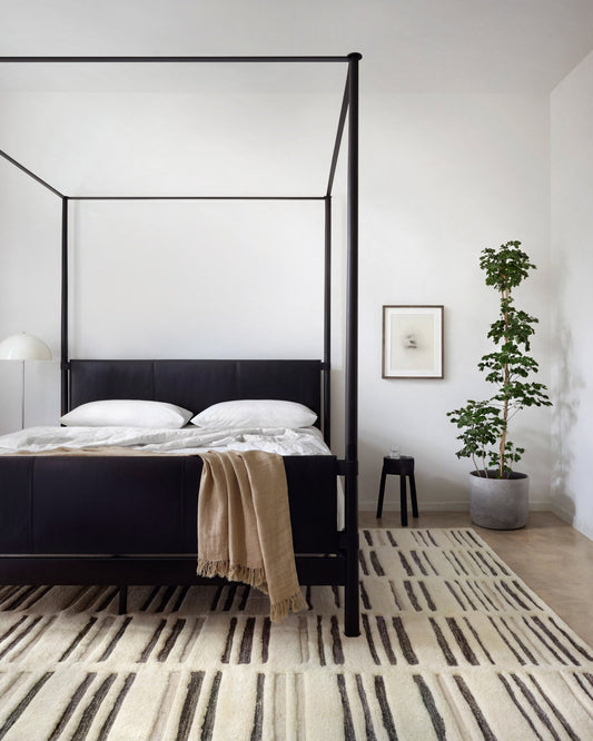 BEN-01 IVORY / CHARCOAL