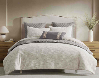 Briar Comforter Set