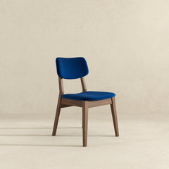 Silla lateral Carlos de terciopelo azul con respaldo sólido (juego de 2)