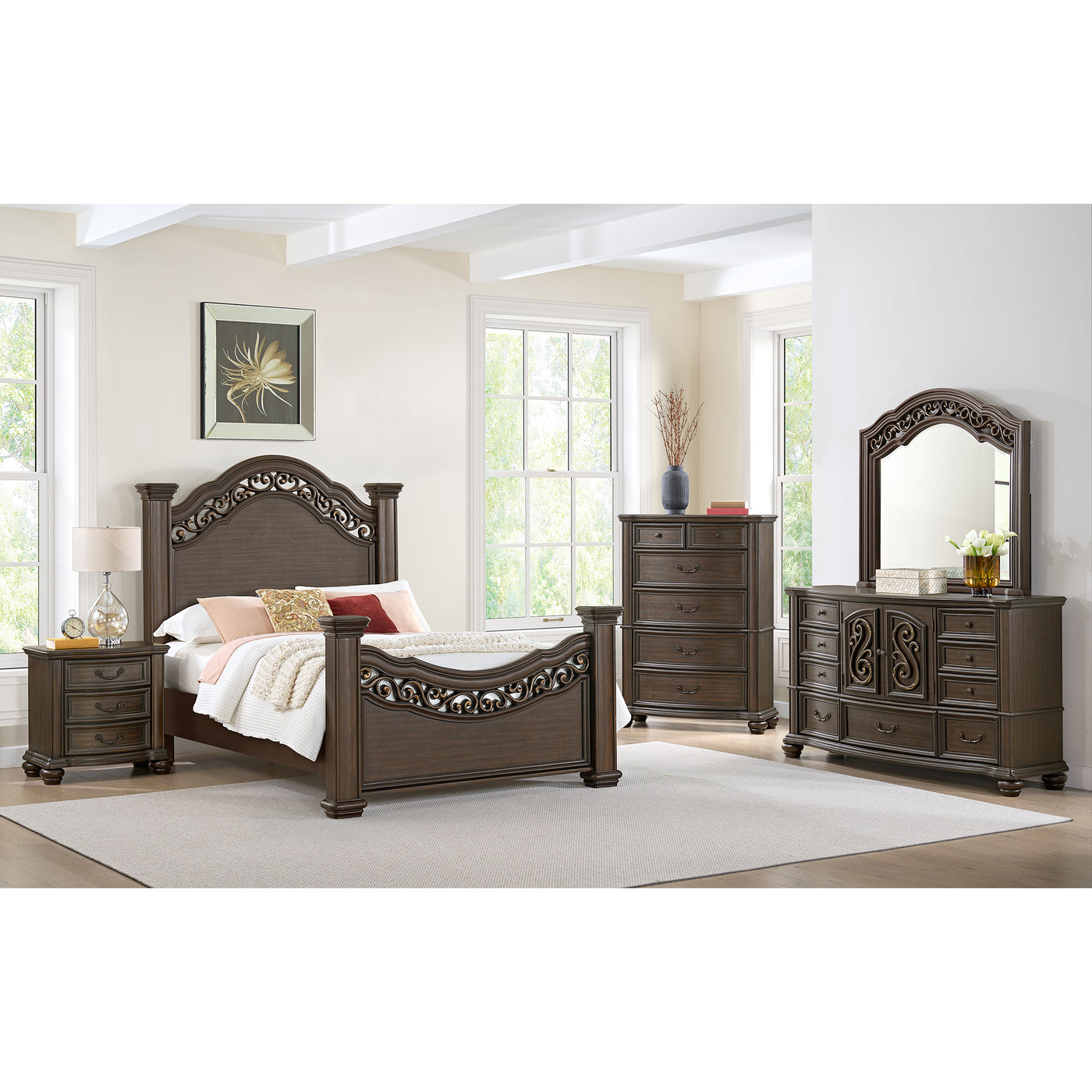 Brunswick 5-Drawer Chest in Mahogany