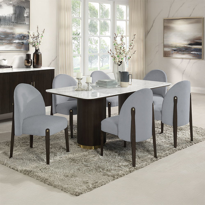 Juego de mesa de comedor Clayten con cubierta de mármol de ingeniería