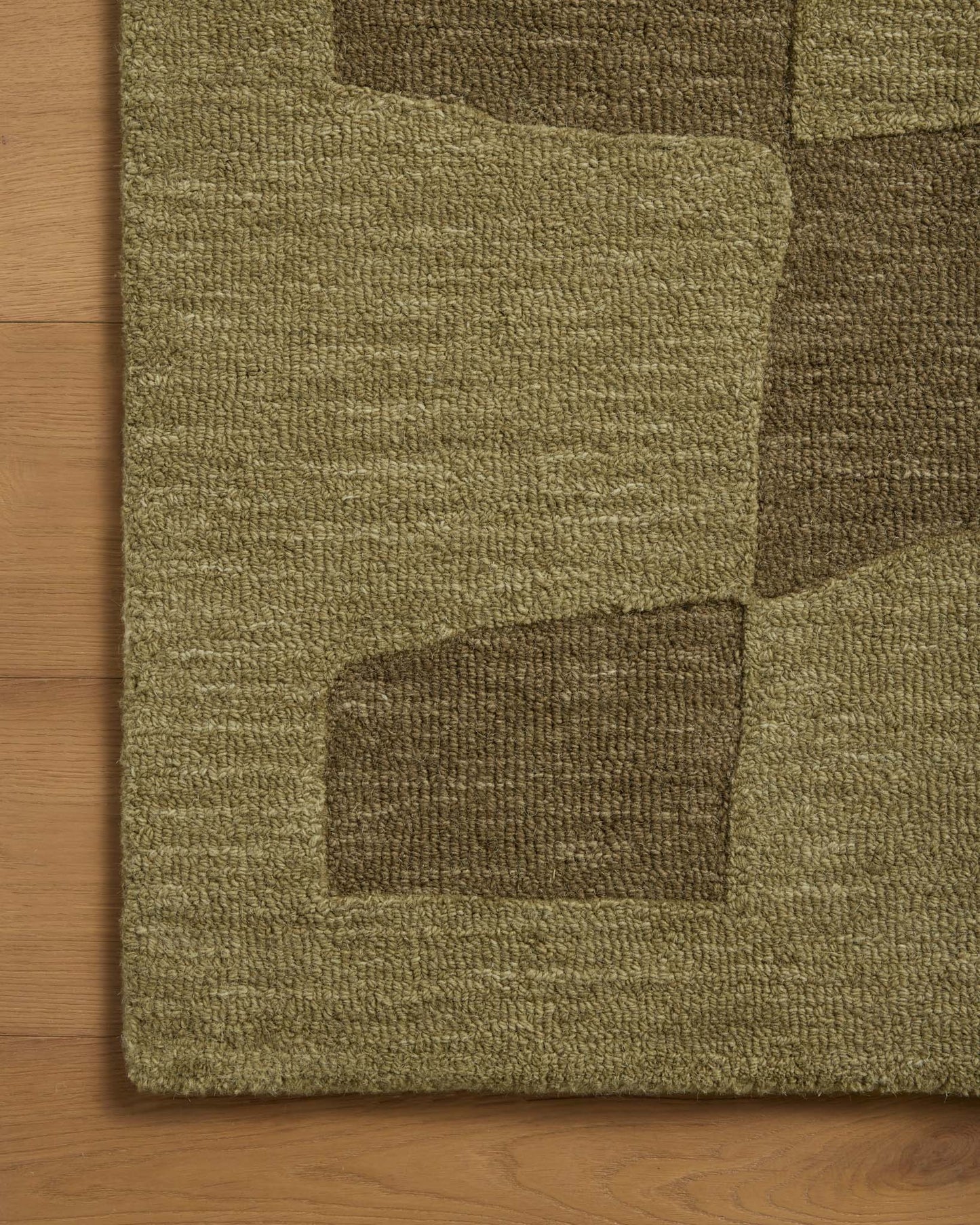 CVN-03 GREEN / OLIVE