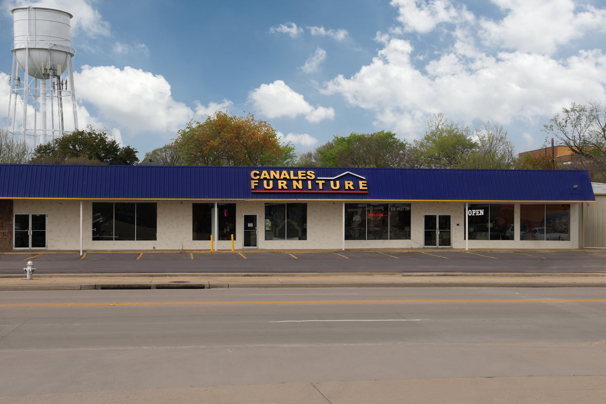 Canales Furniture Corsicana showroom storefront