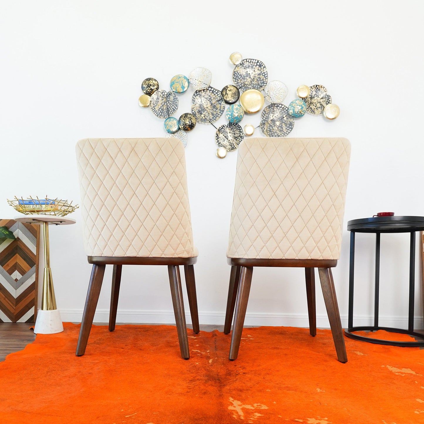 Silla de comedor de terciopelo beige Clove (juego de 2)