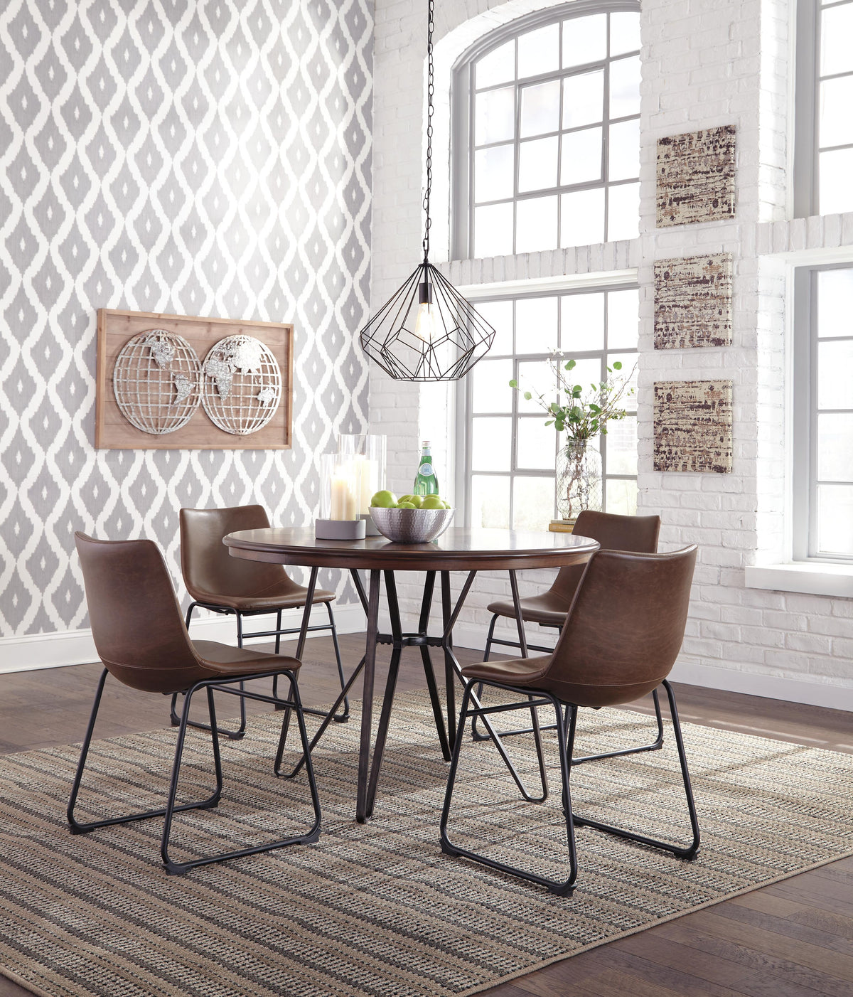 Centiar Dining UPH Side Chair (2/CN)