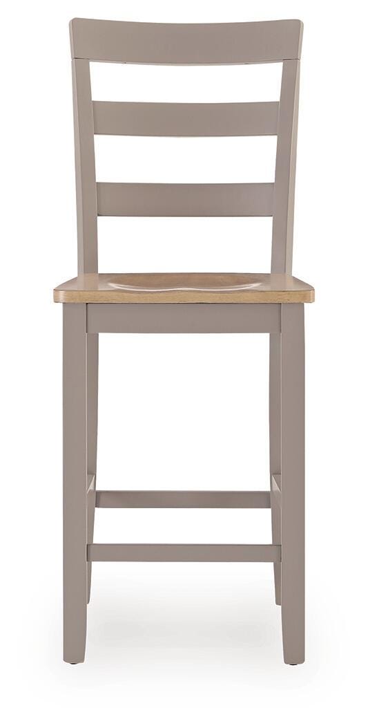 Gesthaven Dining Table and 4