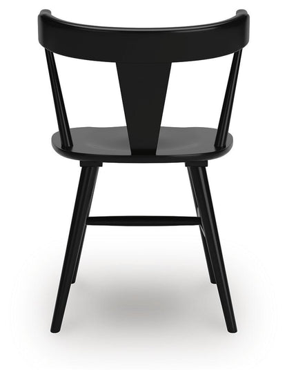 Gretlynn Dining Table and 6 Chairs