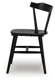 Gretlynn Dining Table and 4 Chairs