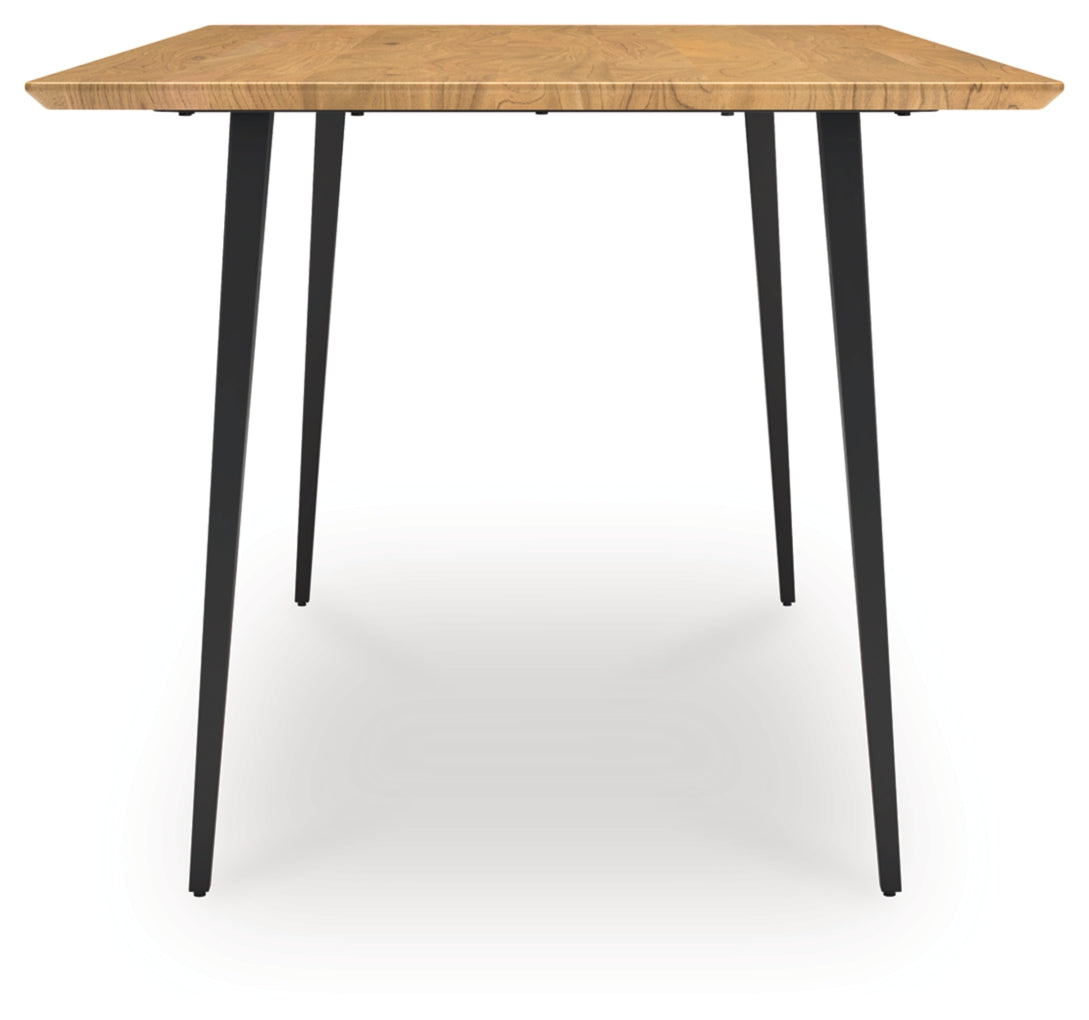 Gretlynn Rectangular Dining Room Table