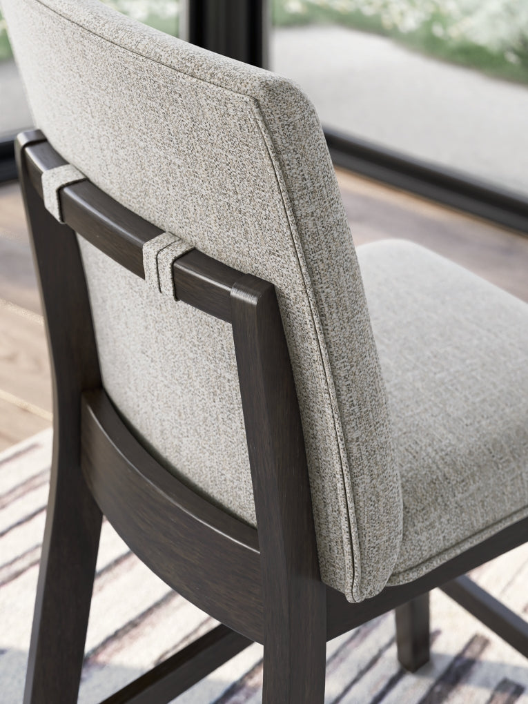 Neymorton Upholstered Barstool (2/CN)