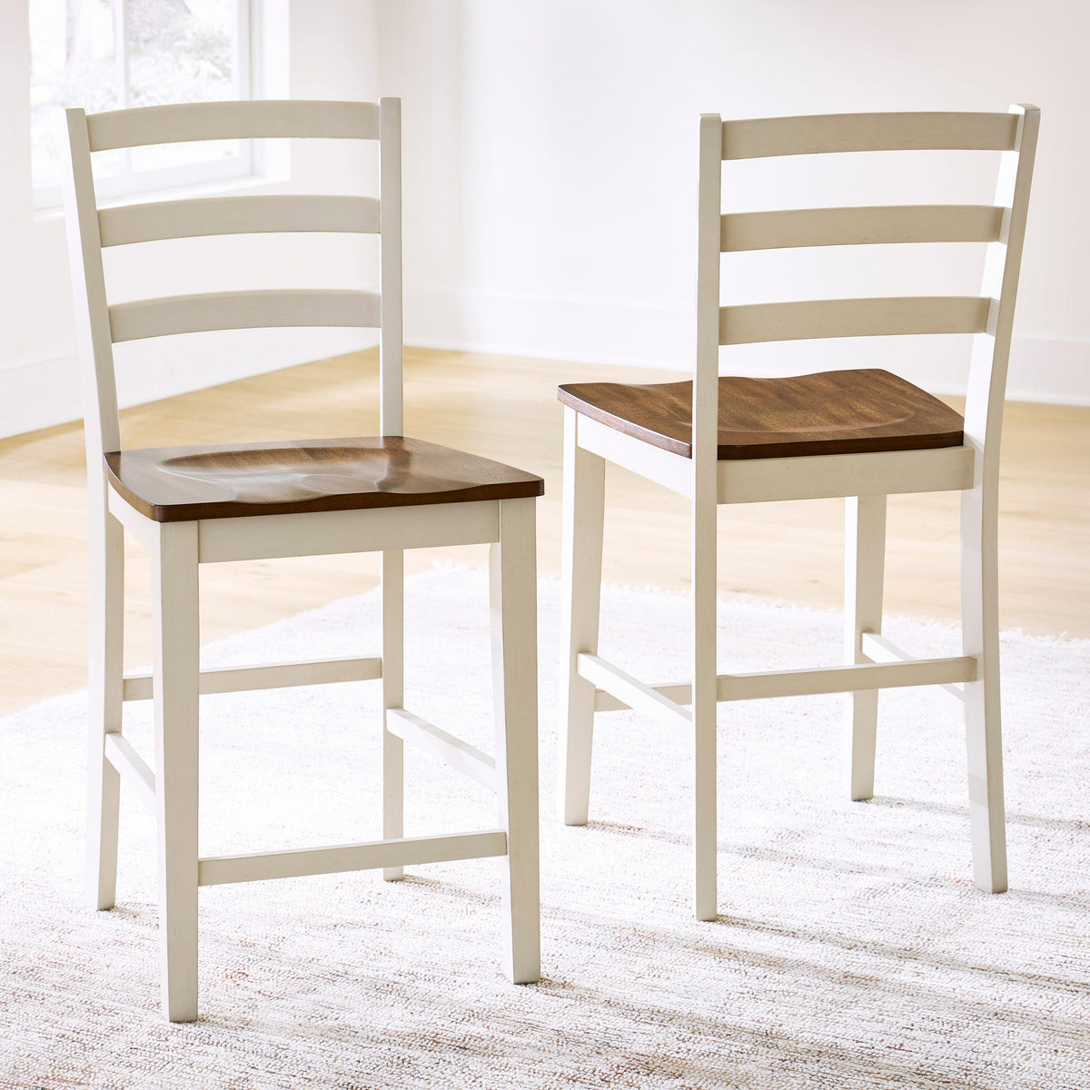 Jendanton Counter Height Barstool (Set of 2)