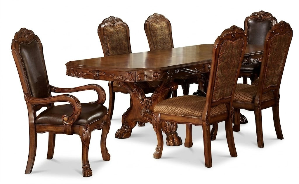 Winterberry Dining Set