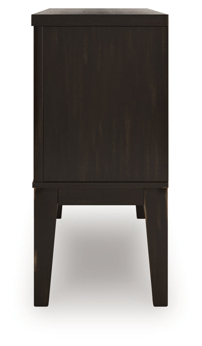 Galliden Dining Room Server