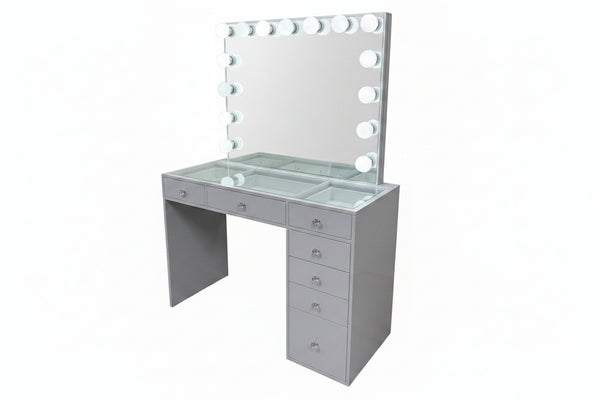 Kylie White Vanity w/Bulbs Kit