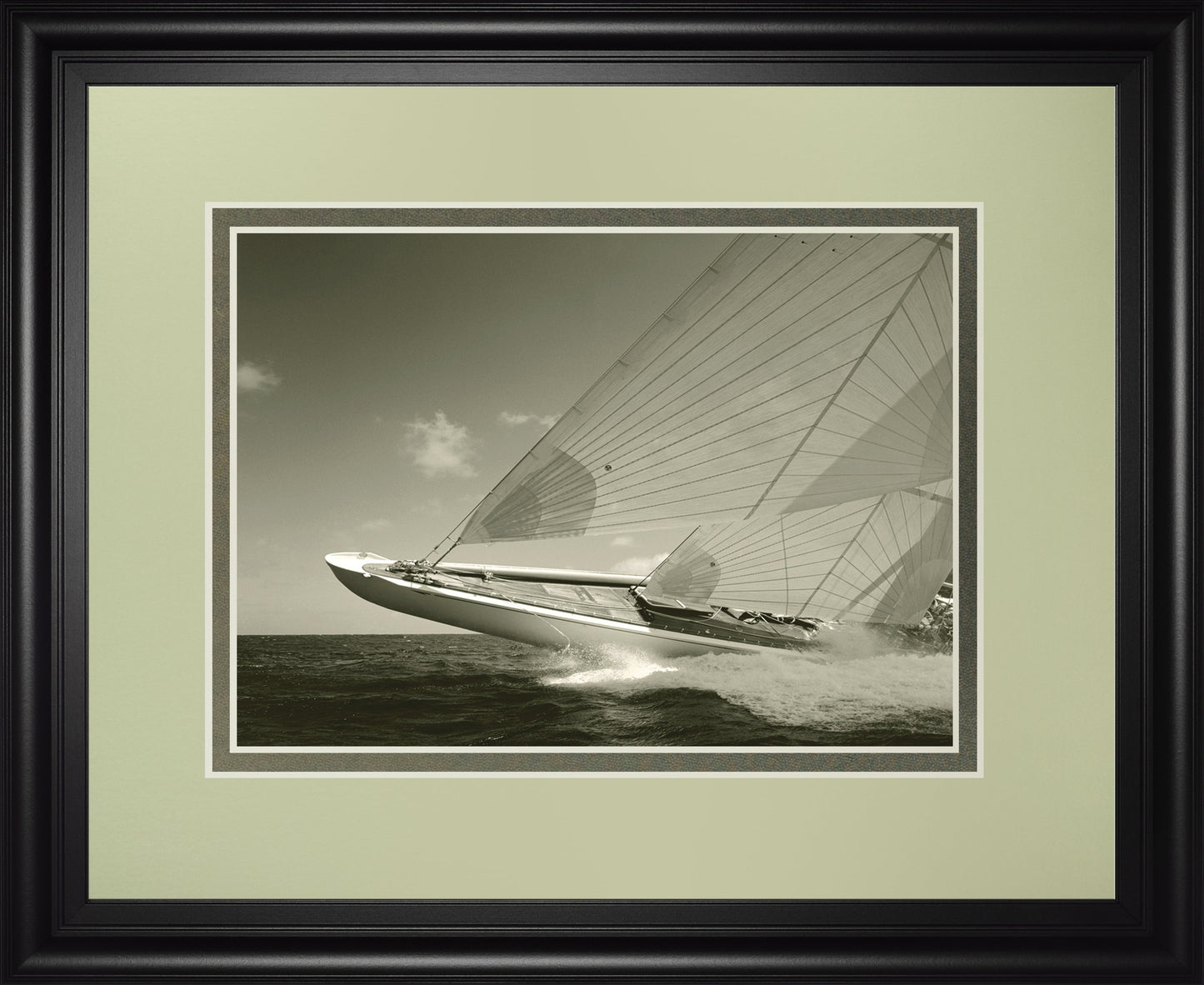 Sea Spray II By Michael Kahn