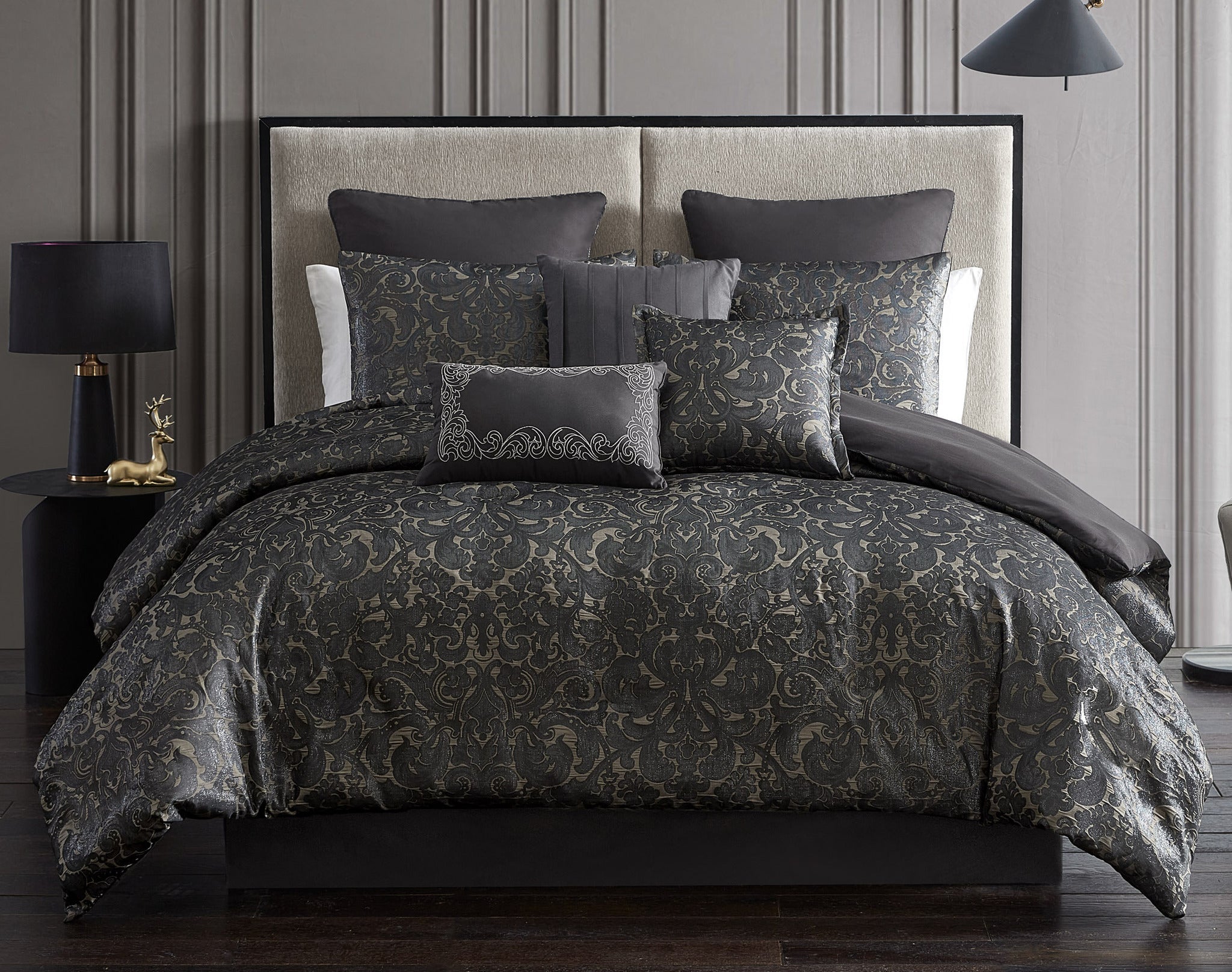 Dexton 9PC Queen Comforter Set Tan/Black