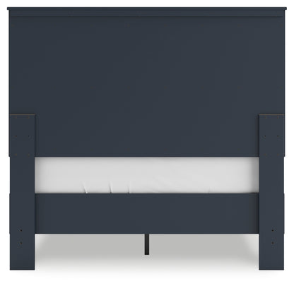 Simmenfort Full Platform Bed